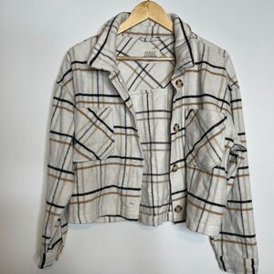 **SOLD** Beige White Crop Flannel Plaid Shacket Size Large
